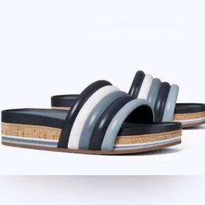 Tory Burch Quilted Napa Leather Platform Sandals Womens size 9 $317